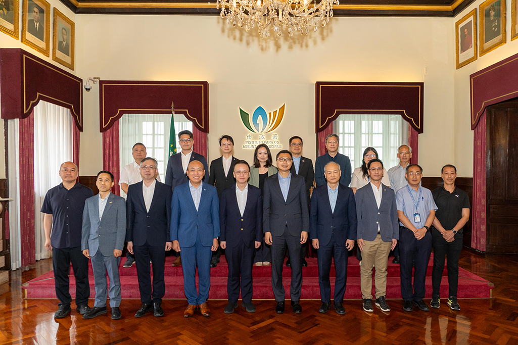 181755508605980263.jpg 6.(第2部份) 拜訪市政署合照.jpg